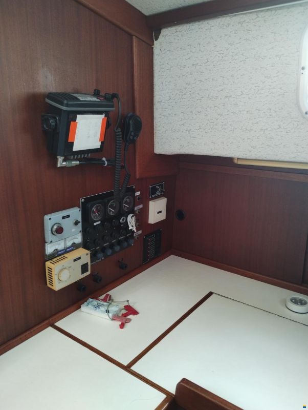 Motorsailer