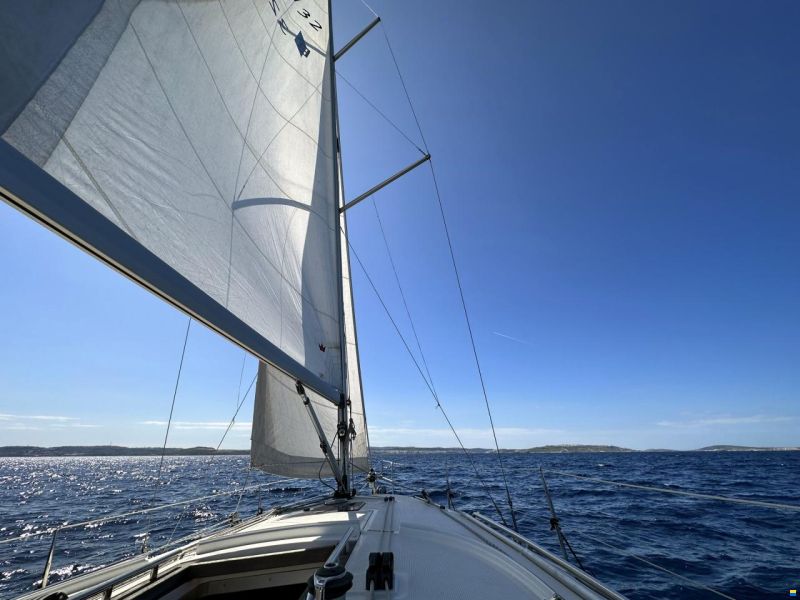 Bavaria Cruiser 32 2010