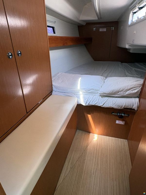 Bavaria Cruiser 32 2010