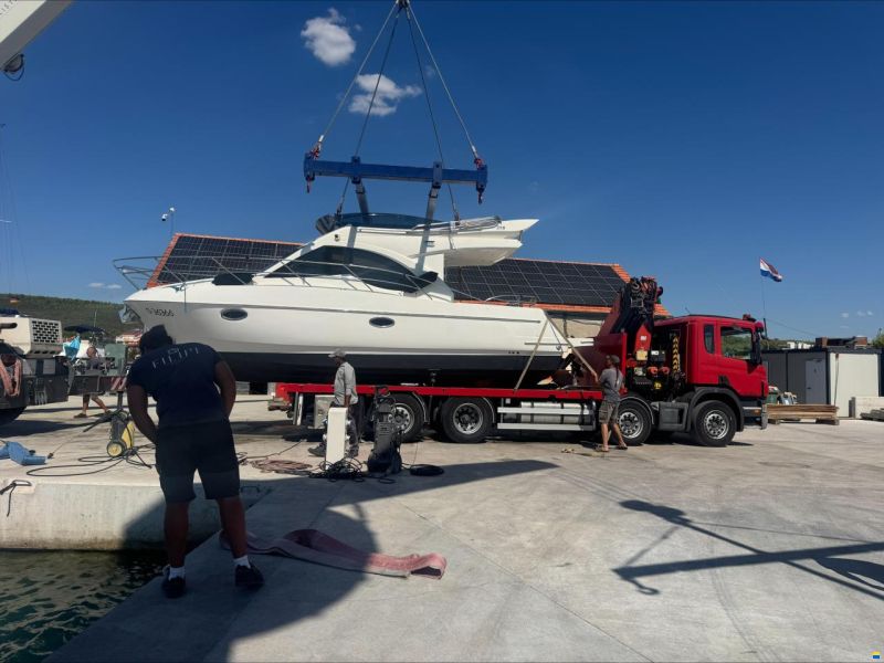 Galeon 290 FLY