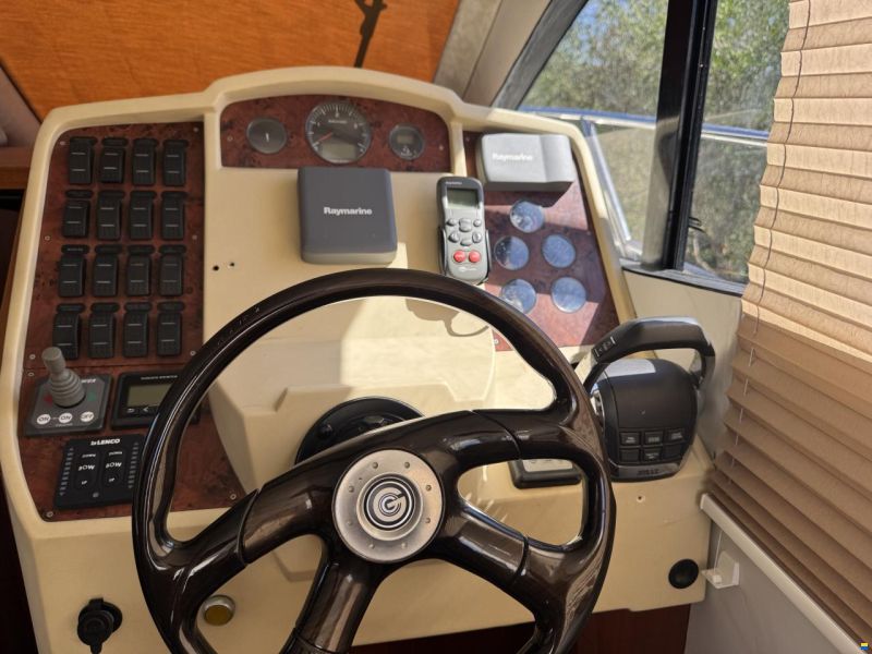 Galeon 290 FLY