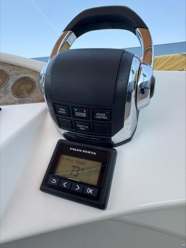 Galeon 290 FLY