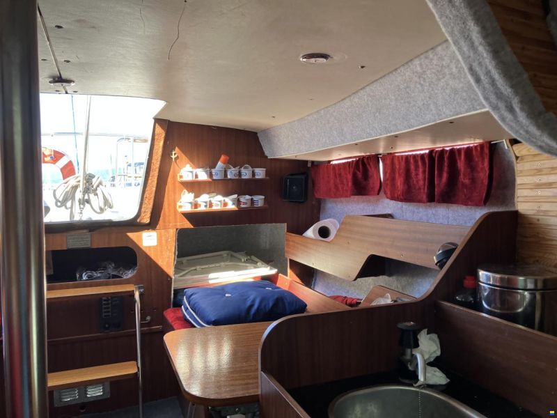 Jeanneau Daysailer Brio Q