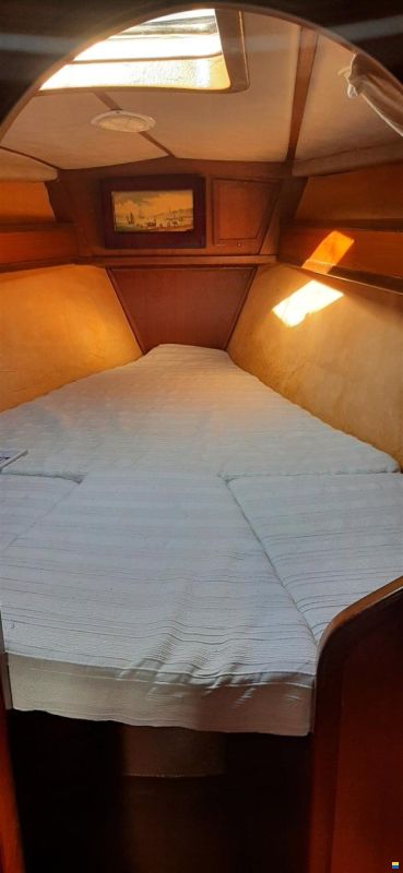 Granada Yachts Granada 35
