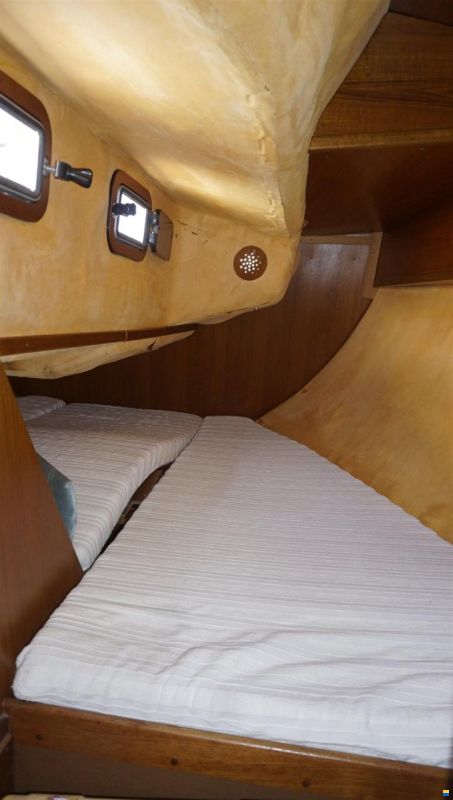 Granada Yachts Granada 35