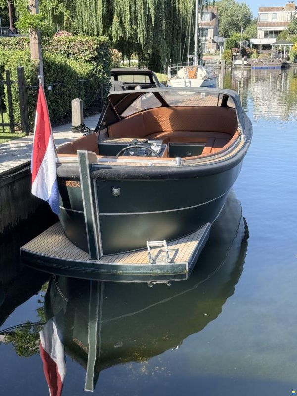 AluShip E-700 sloep