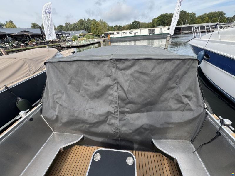 AluShip E-700 sloep