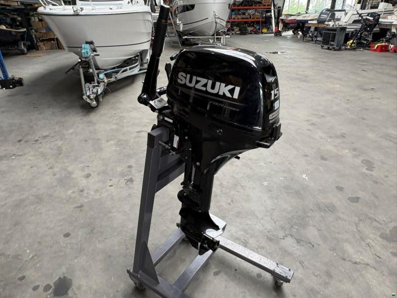 Suzuki DF15ARL EFI