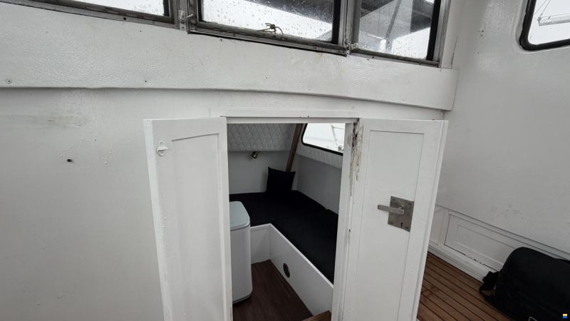 Hollandsk stålbåd