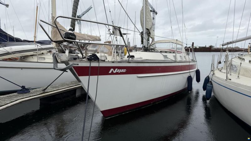 Najad 320