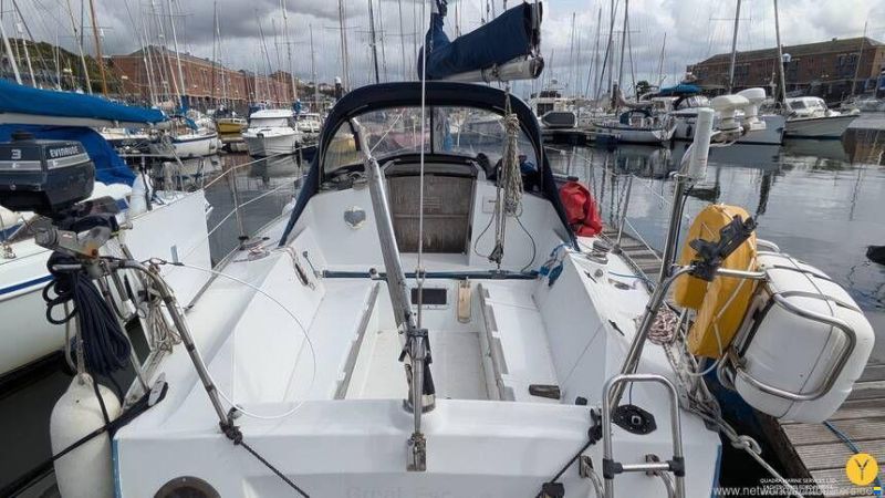 Beneteau Antares 9