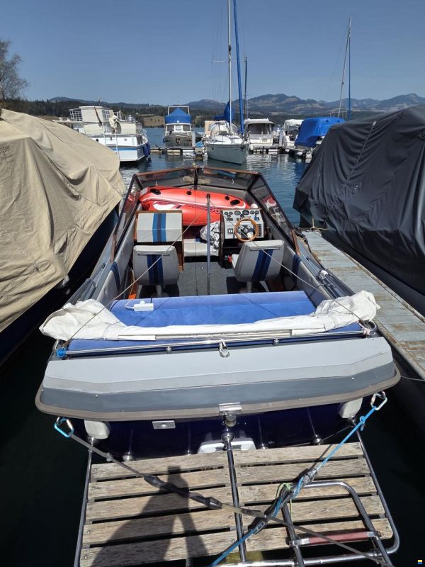 Saphire Schweizer Saphir 700 Offshore