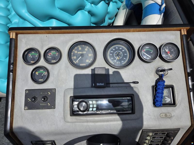 Saphire Schweizer Saphir 700 Offshore