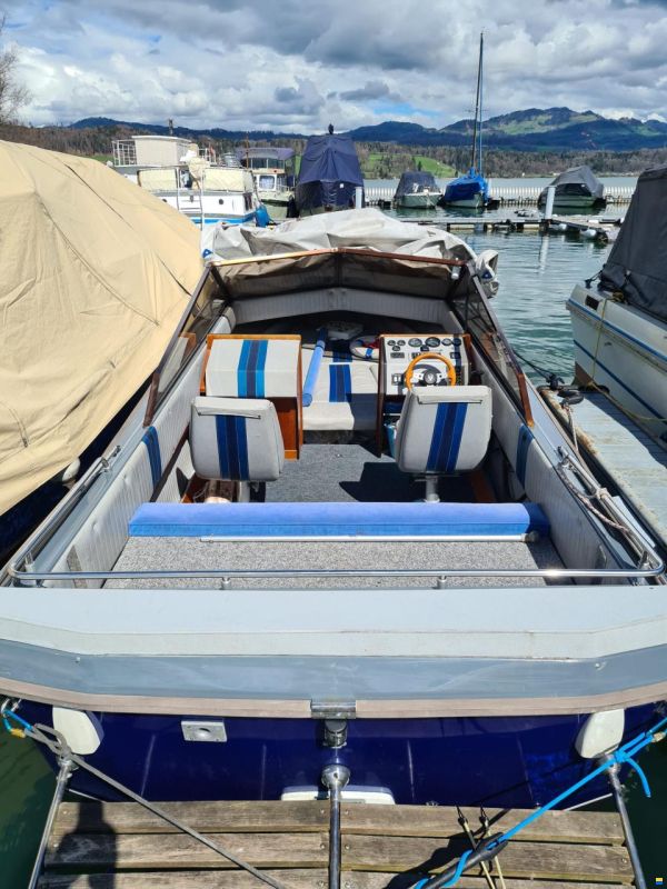 Saphire Schweizer Saphir 700 Offshore