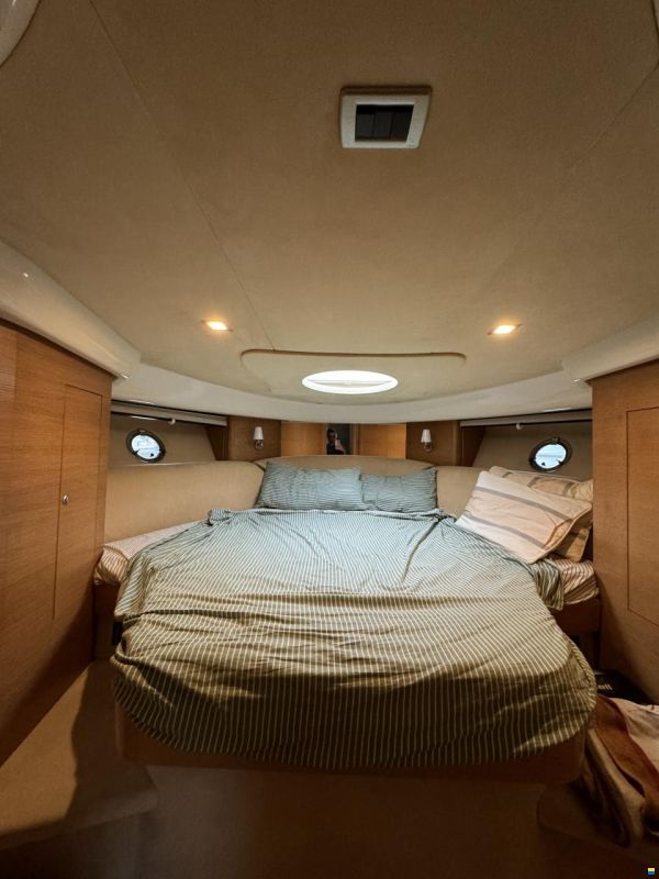 Cranchi Mediterranee 43 HT
