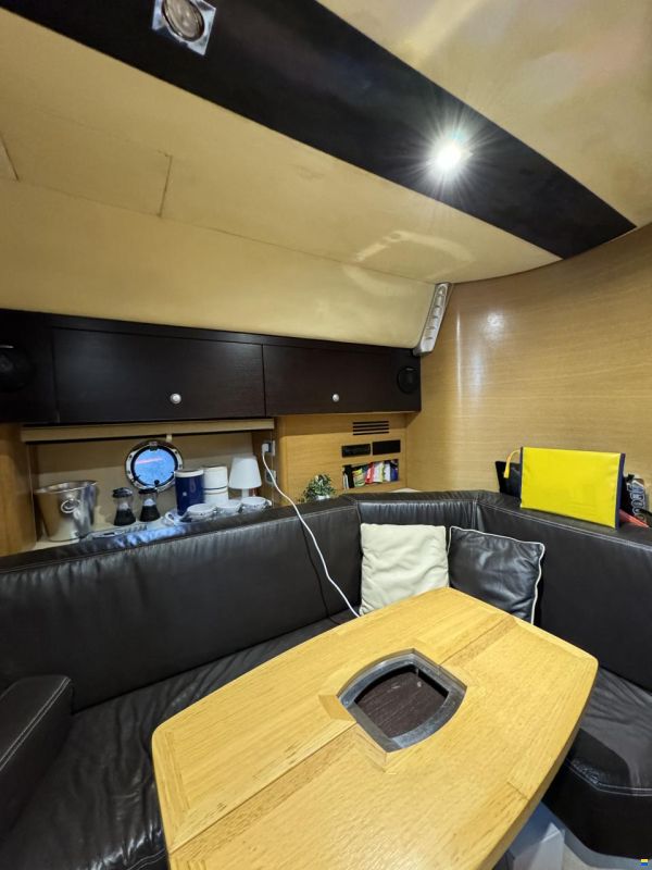 Cranchi Mediterranee 43 HT