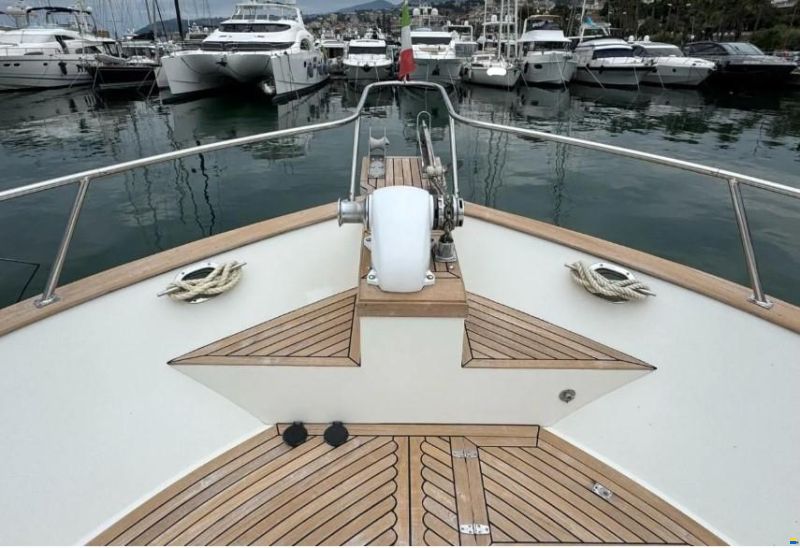 Hampton Yachts ALASKA 17