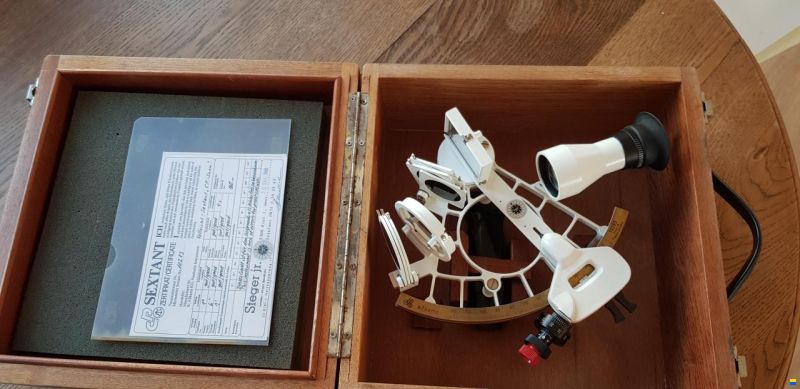 Sextant