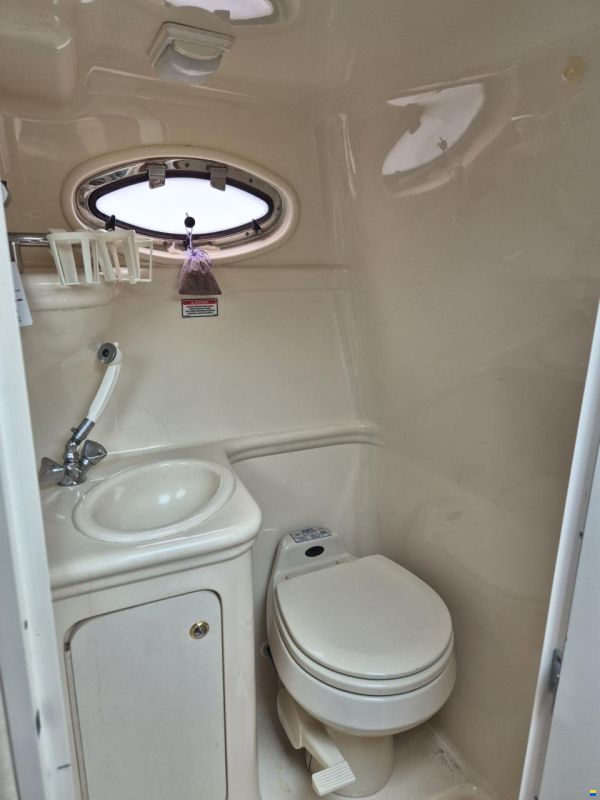 Sea Ray Sundancer 275