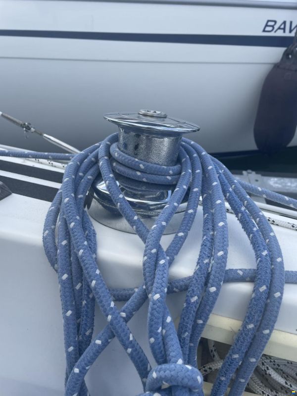 Omega 28