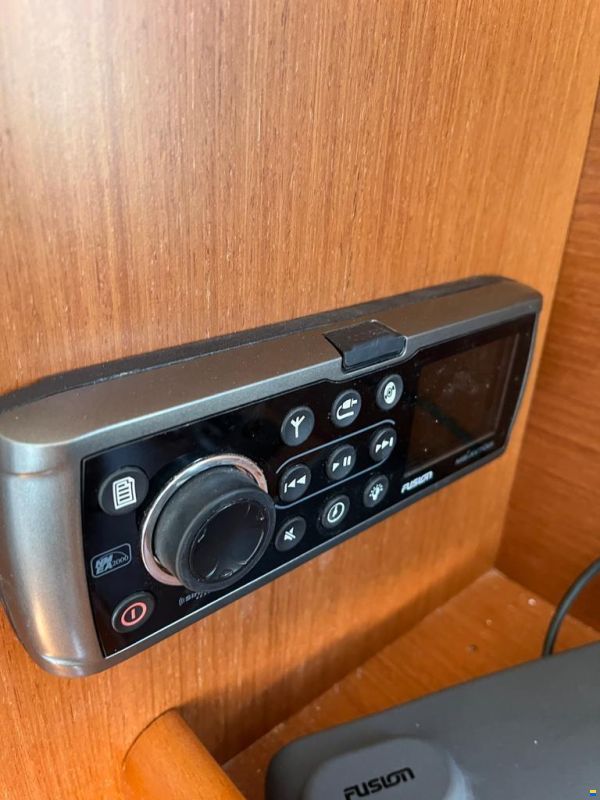 Beneteau Swift Trawler 34 Flybridge