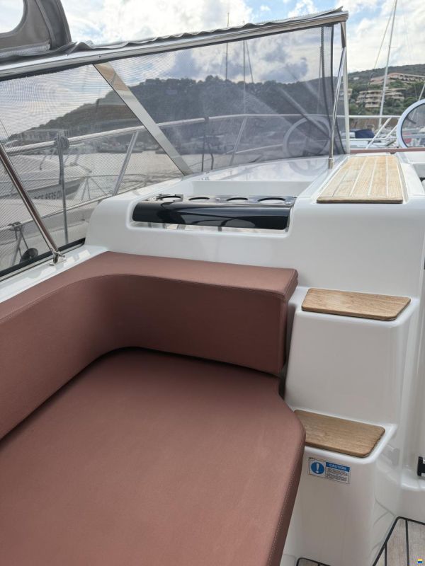 Cranchi Z35
