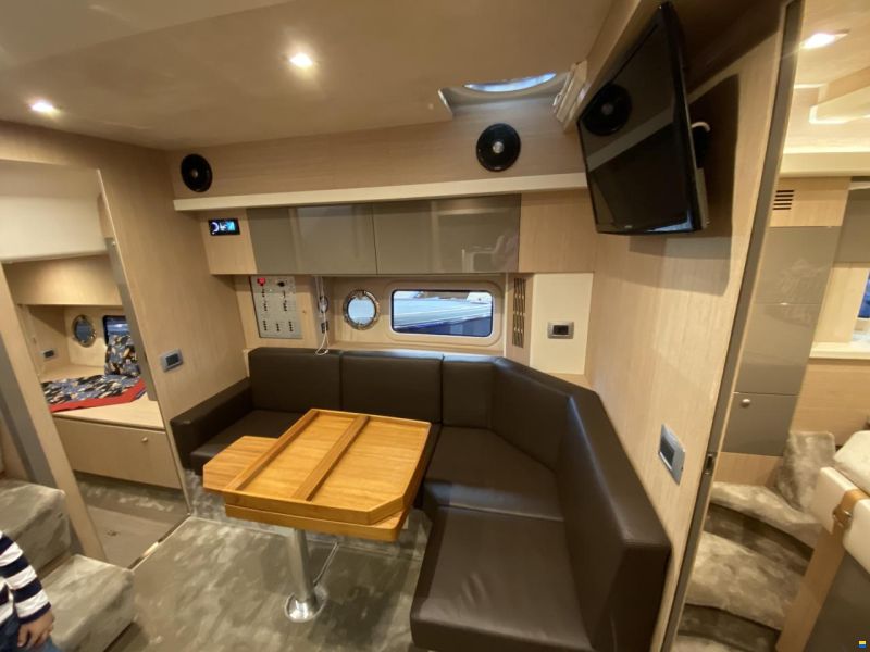 Cranchi Z35