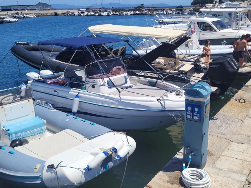 Ranieri Shadow 23