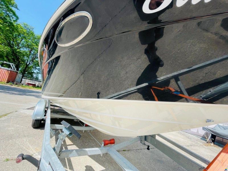 Sea Ray 240 SSE SunSport
