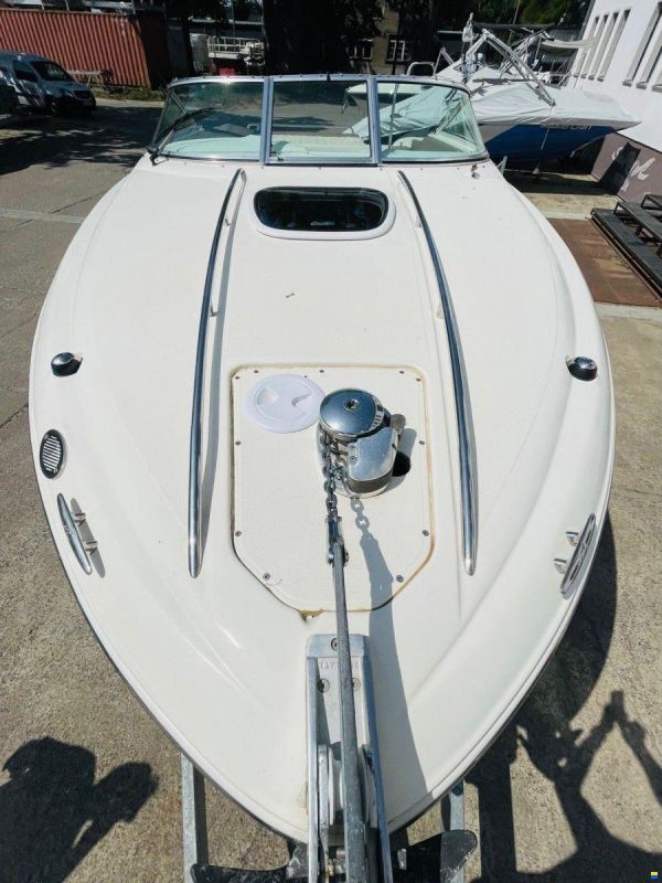 Sea Ray 240 SSE SunSport