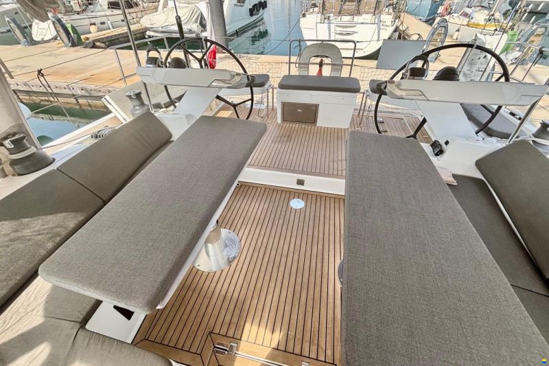 Hanse 588