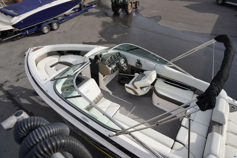 Regal 2300 BOWRIDER 2011