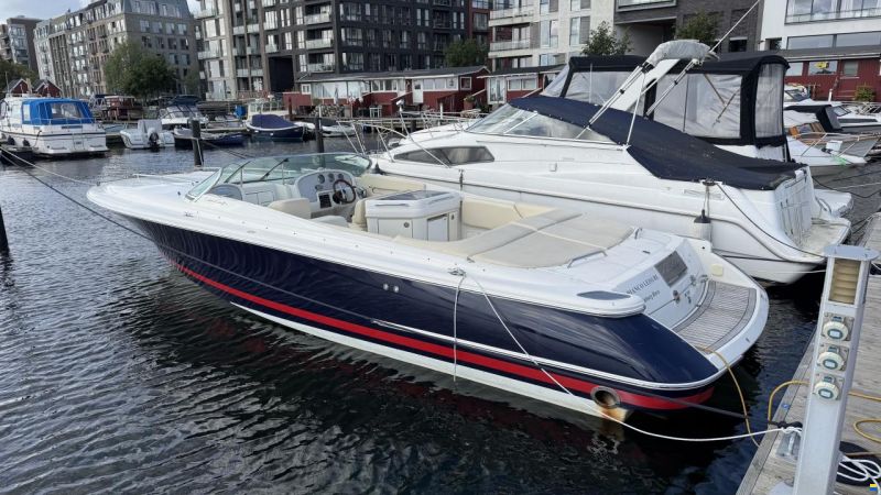 Chris Craft 28 Corsair