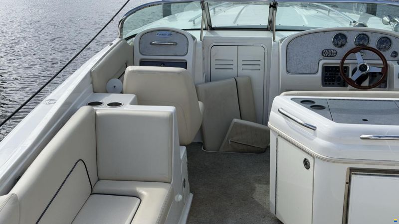 Chris Craft 28 Corsair