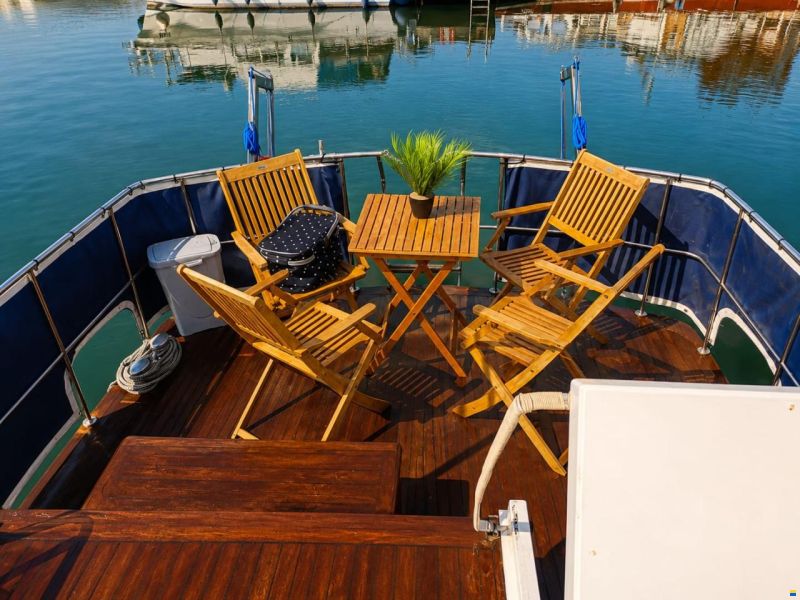 Gruno Motoryacht Stahlboot Verdränger Fly