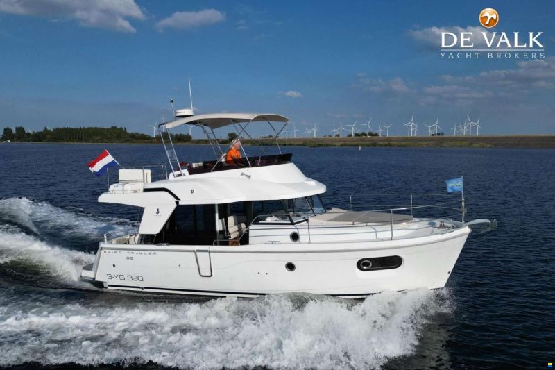 Beneteau Swift Trawler 35