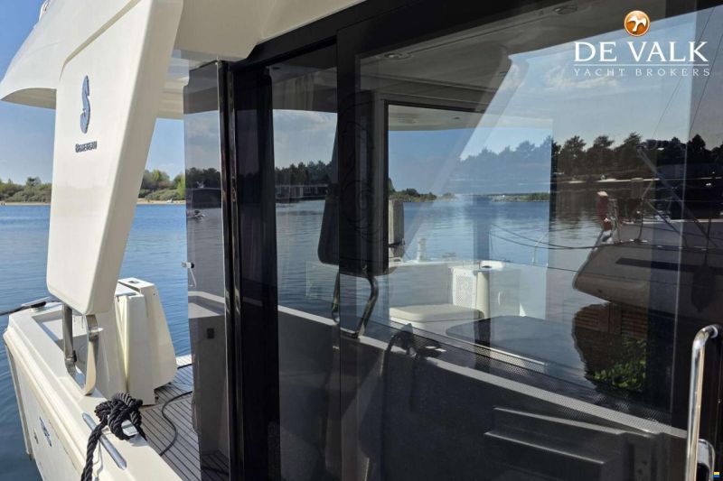 Beneteau Swift Trawler 35