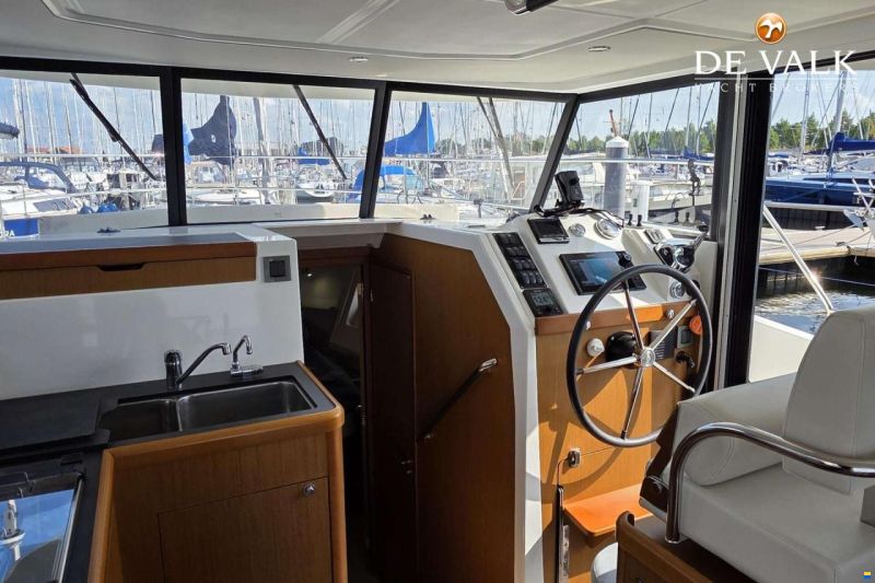 Beneteau Swift Trawler 35