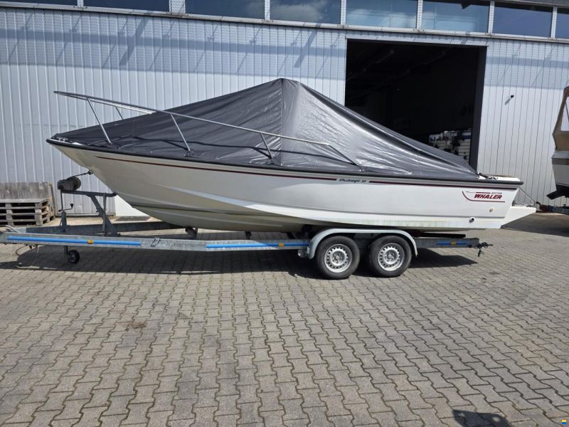 Boston Whaler 21 Outrage