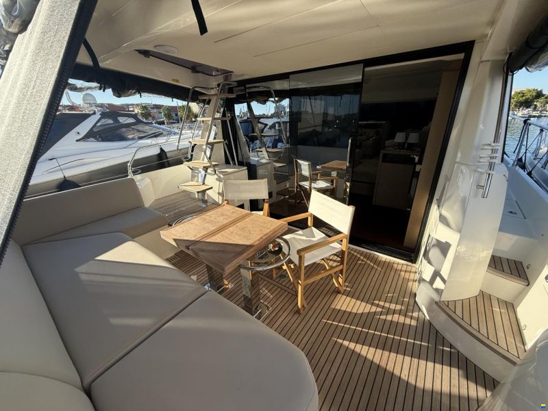 Jeanneau Prestige 520 Fly