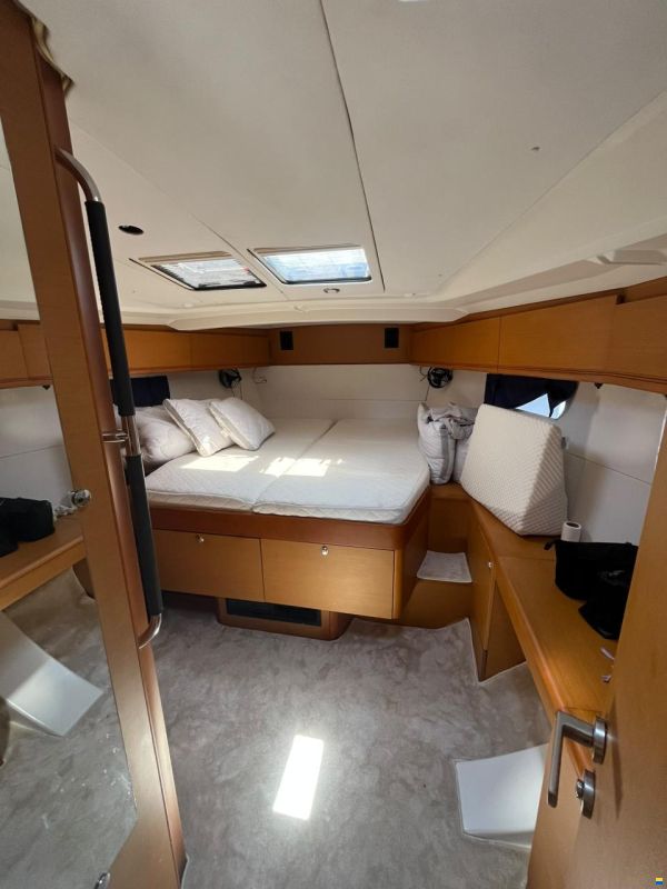 Jeanneau Sun Odyssey 469