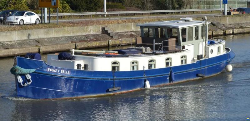 Dutch Barge
