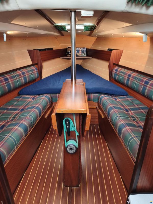 Jeanneau Fantasia 27