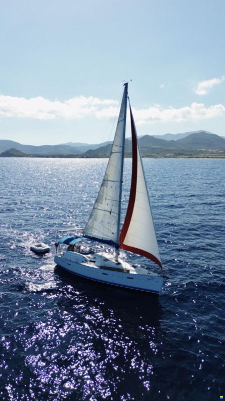 Beneteau Oceanis 373