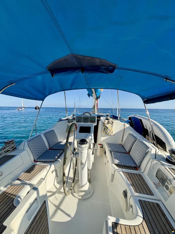 Beneteau Oceanis 373