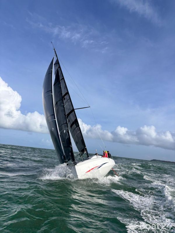 Jeanneau Sun Fast 30 One Design
