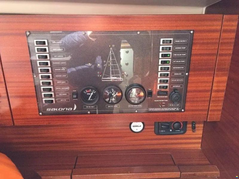 Salona 38