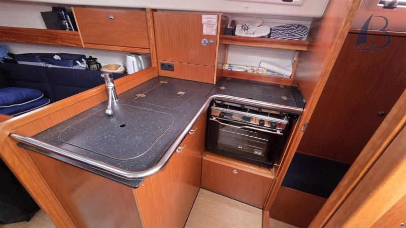 Bavaria CRUISER 32 Short Keel