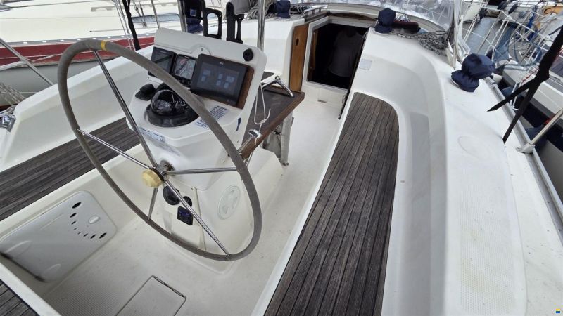 Bavaria CRUISER 32 Short Keel