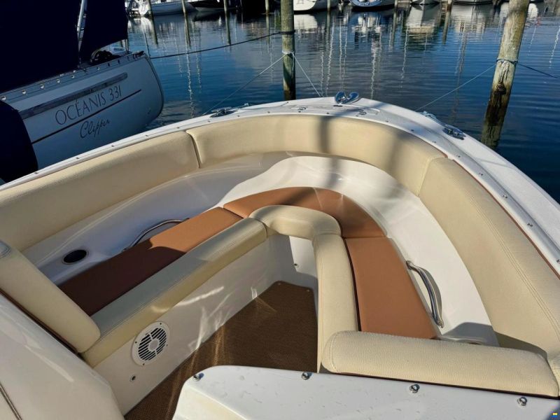 Chris Craft Launch 25